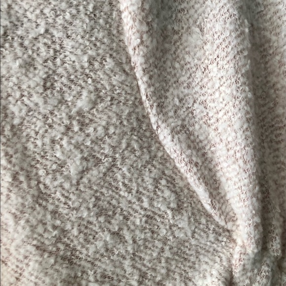 SAlE!! Blush & Ivory Open Cardi - Picture 6 of 7